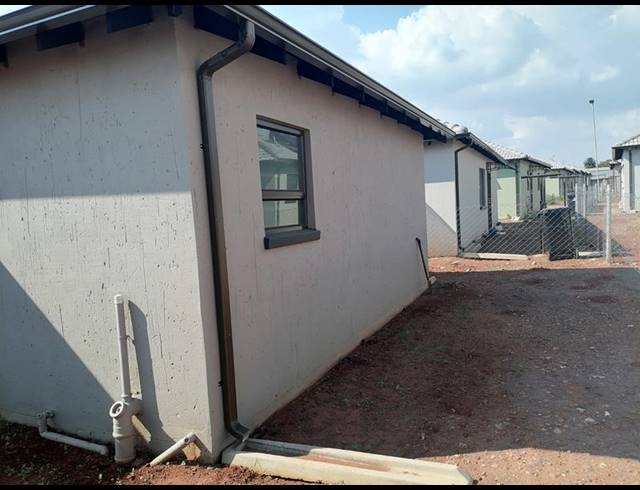 2 BEDROOM PROPERTY TO RENT IN DAWN PARK